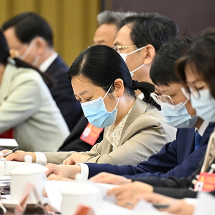 王穎：把信訪工作做到群眾家門口